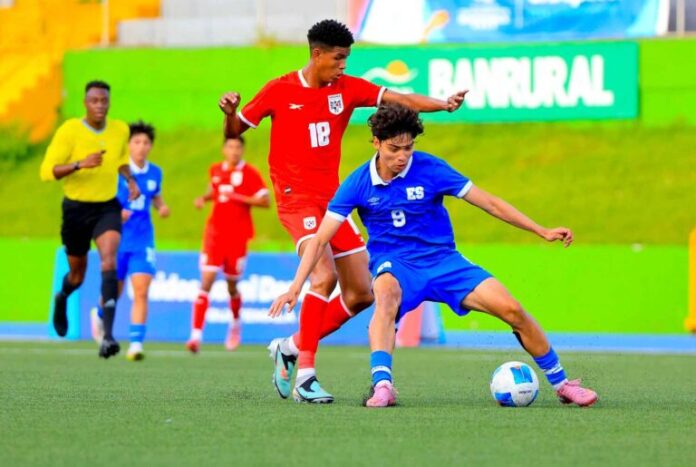 ESA-vs-PAN-Futbol-Juegos-Centroamericanos-Guatemala-2025-26102025_06-768x515