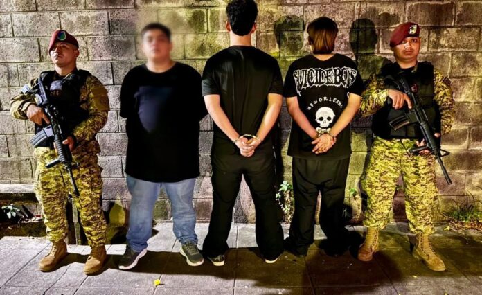 Point Blur_Dec042025_114402