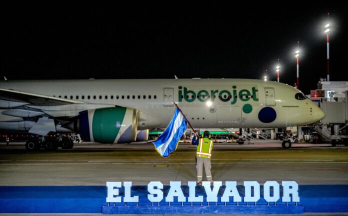 HSKDetvWsA0rX40